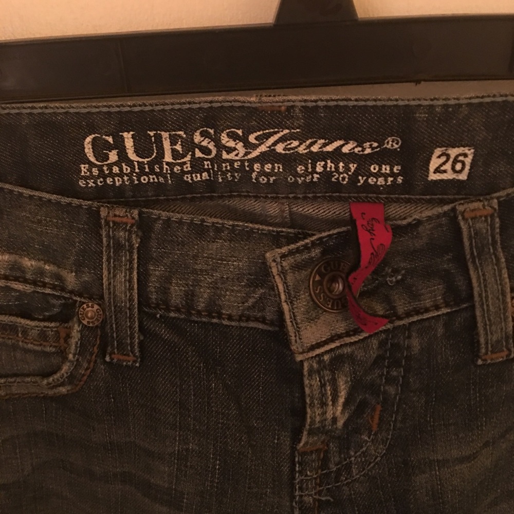 Guess Jeans - Picture 4 of 6